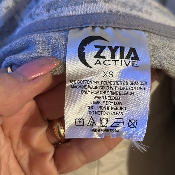 🔥Zyia Active Cream Combo Zip Up Jacket🔥 - Picture 6 of 8